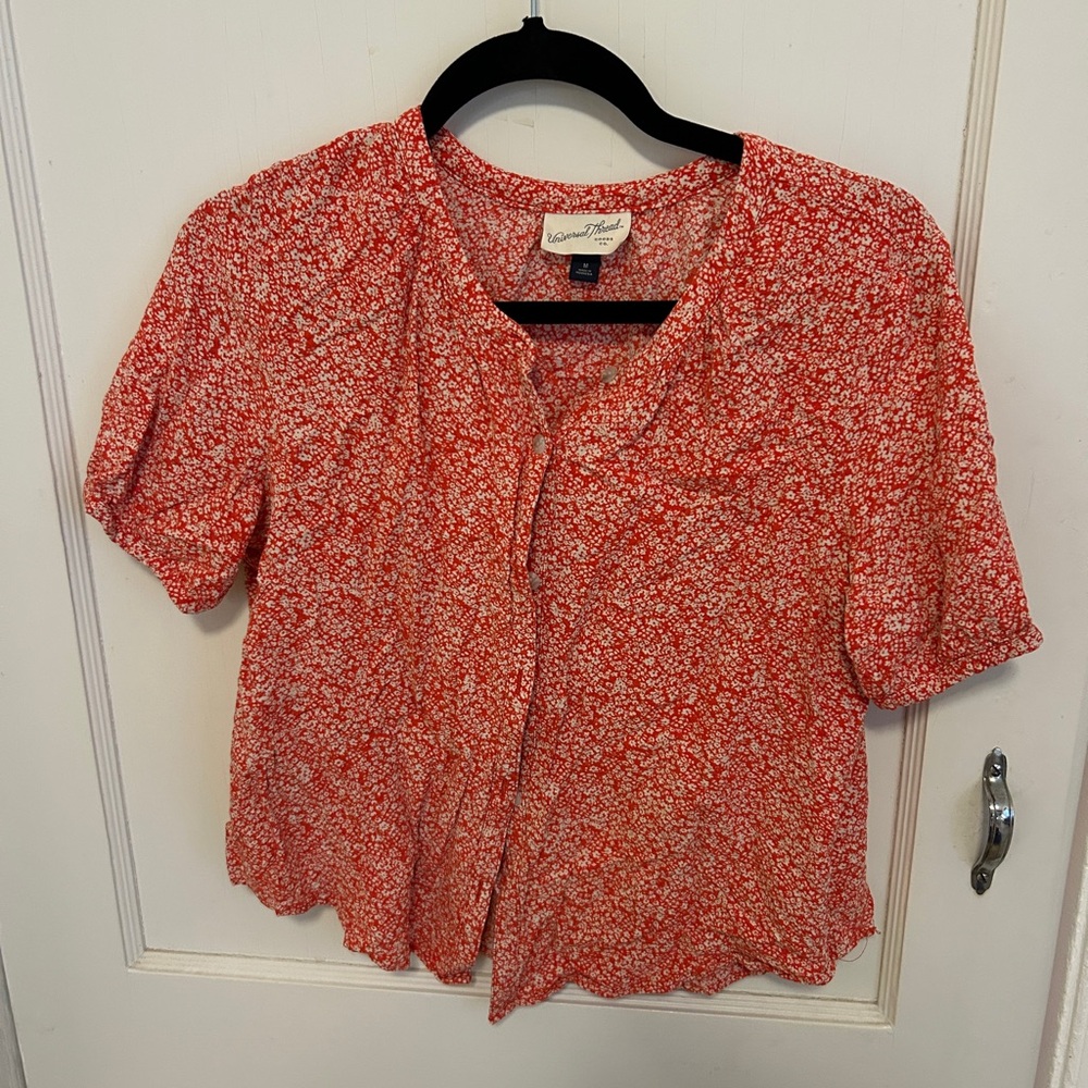 Universal Thread Red and White Floral Blouse